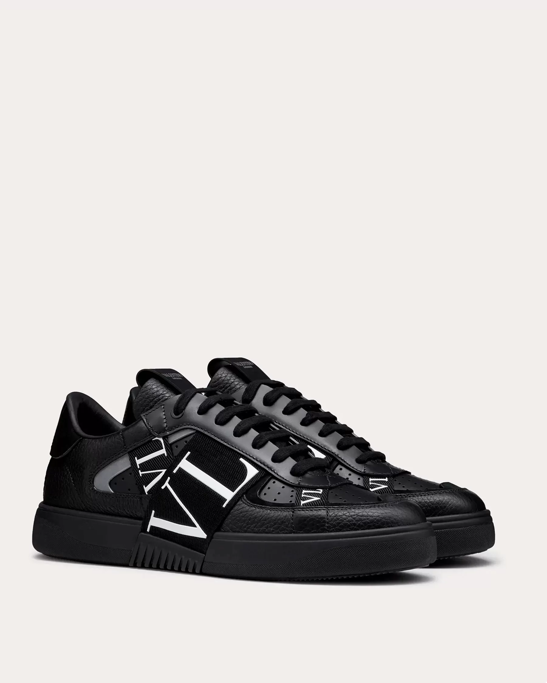 Valentino Men's Low-Top Calfskin VL7N Sneaker Whit Bands