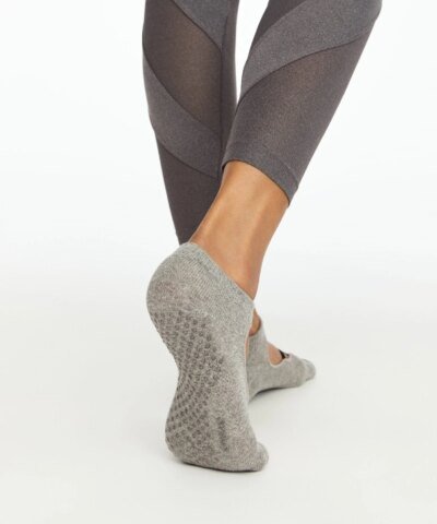 Oysho 2 Pairs Of Cotton Yoga And Pilates Socks, Black