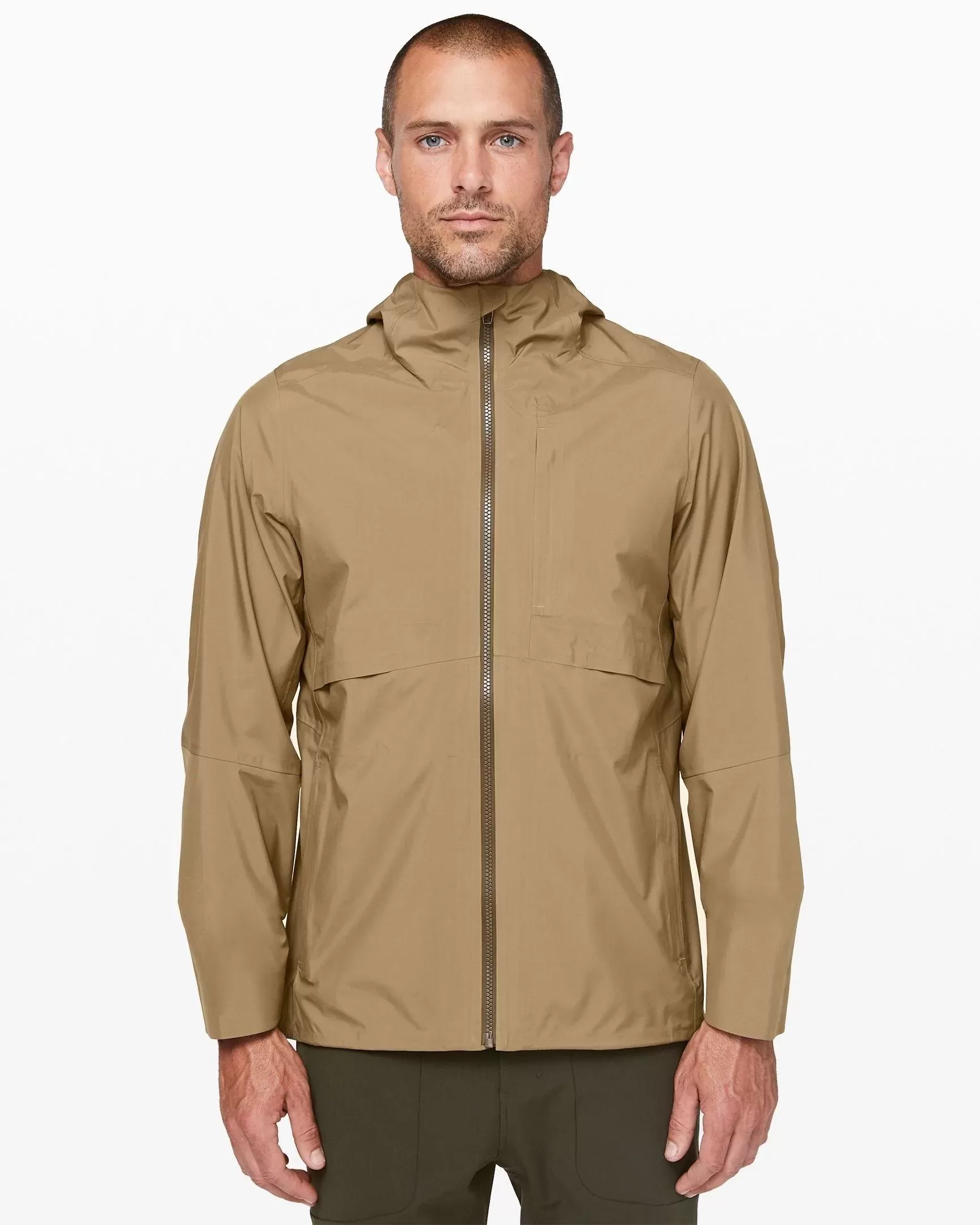 lululemon Men's Outpour Shell