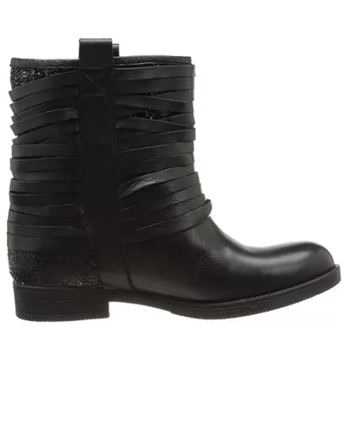 Inuovo in Style Women's Boots, Black