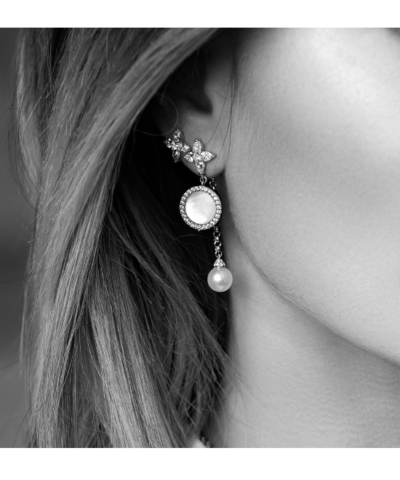 Apm Monaco Sliver ETERNELLE Stud Earrings