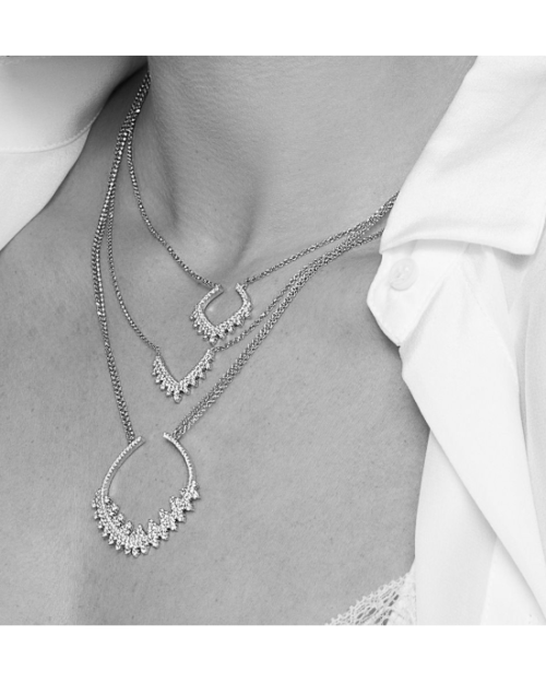Apm Monaco Dentelle Silver V-Shape Necklace