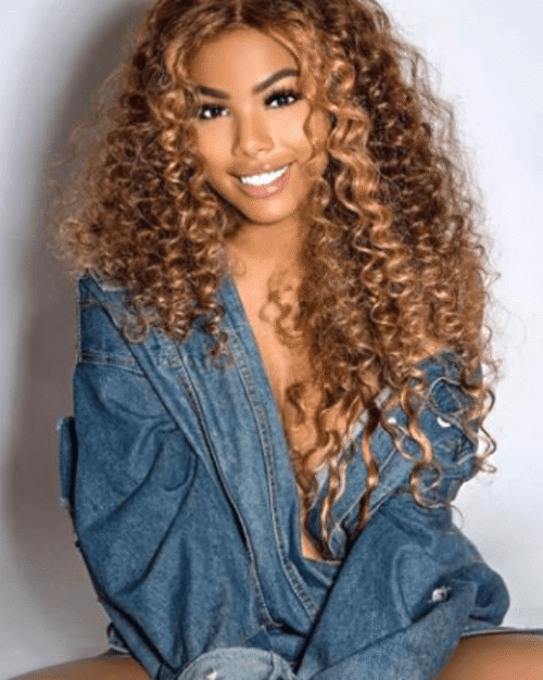 Cranberry Peruvian Deep Wave Bundles With Frontal Ear To Ear Lace Frontal Closure