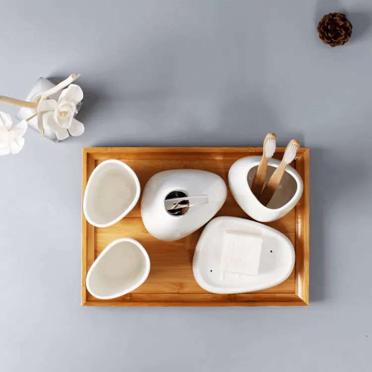 Hollywood Ceramic Bath Accessories