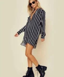 Women's V-Neck Striped Popover Top