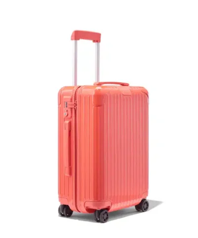 Kai Ilian Essential Cabin