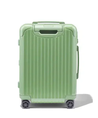 Kai Ilian Essential Cabin