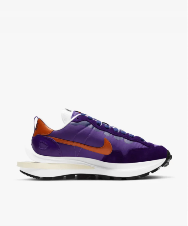 Nike x Sacai VaporWaffle Dark Iris Sneaker