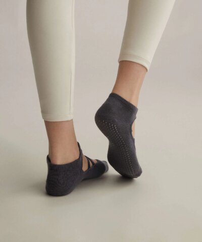 Oysho 2 Pairs Of Cotton Yoga And Pilates Socks, Grey