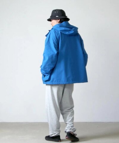 Daiwa Pier39 Gore-Tex Infinium Hooded Mountain Jacket, Blue