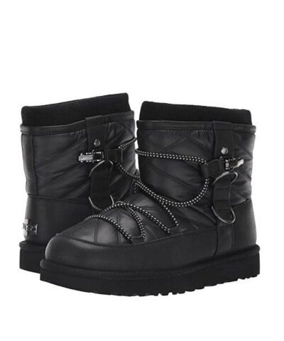 UGG Lakes & Lights Classic Short