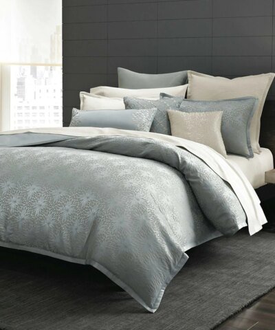 Hudson Park Collection Luxe Zinnia Comforter cover
