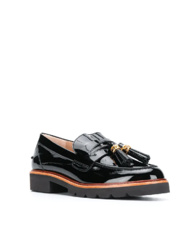 Stuart Weitzman Manila Signature Loafers In Black