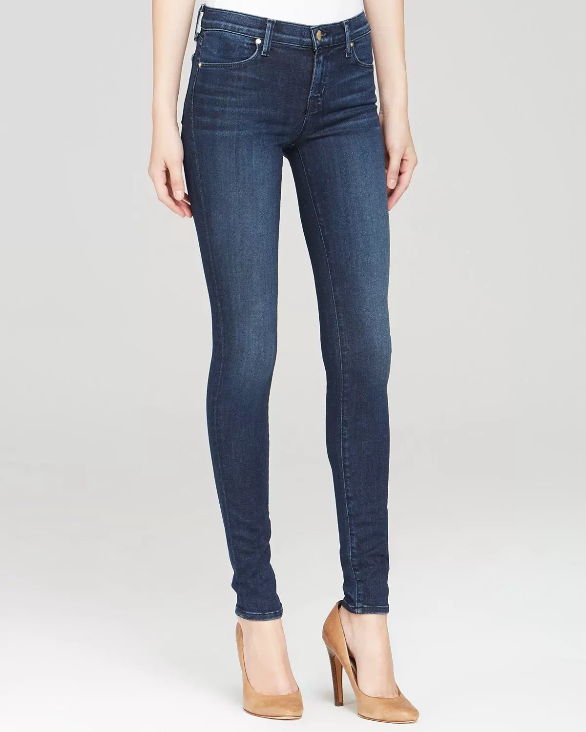 J Brand  Mid Rise Super Skinny Jeans in Fix