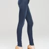 J Brand  Mid Rise Super Skinny Jeans in Fix