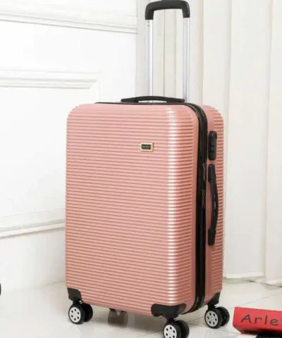 Kai Ilian Classic Rolling Luggage