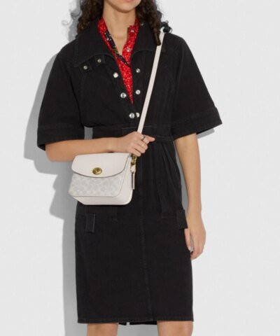 Coach Cassie Crossbody 19 In Signature Canvas