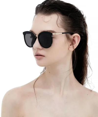 Gentle Monster Button 01 Gold Sunglasses