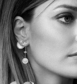 Apm Monaco Asymmetric Eternelle Dropping Earrings With Pearl And Mother Of Pearl