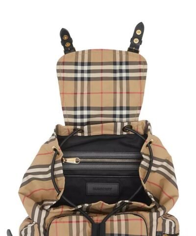 Burberry The Medium Rucksack in Vintage Check ECONYL®