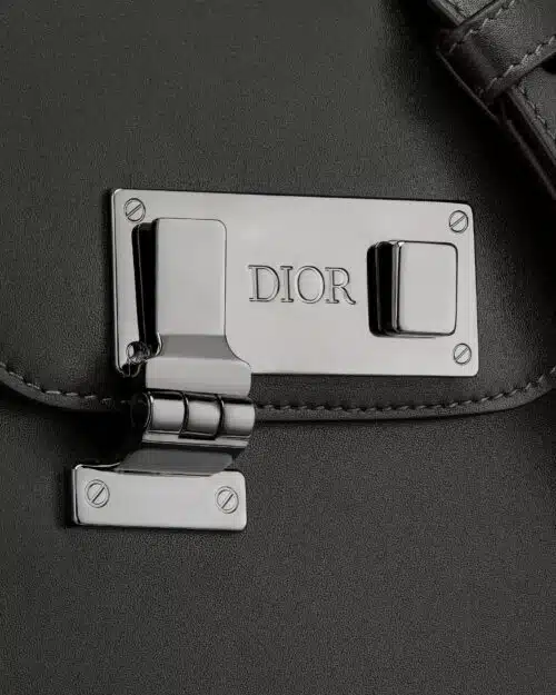 Dior Men's Black Smooth Calfskin Messenger Pouch