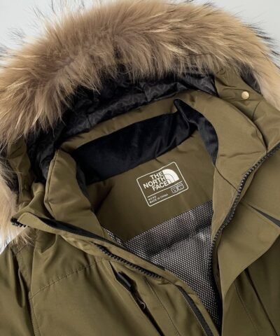 The North Face Men's New Outerboroughs Jacket