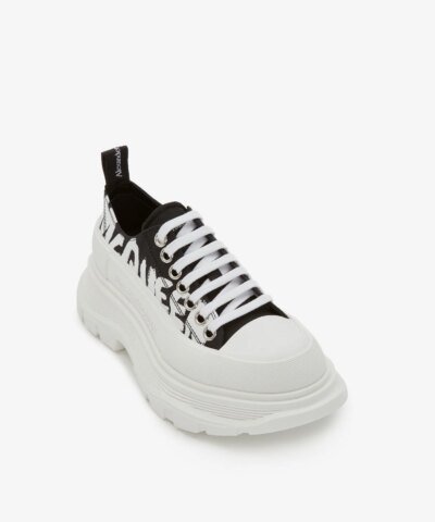 Alexander McQueen Tread Slick Lace-up in Black