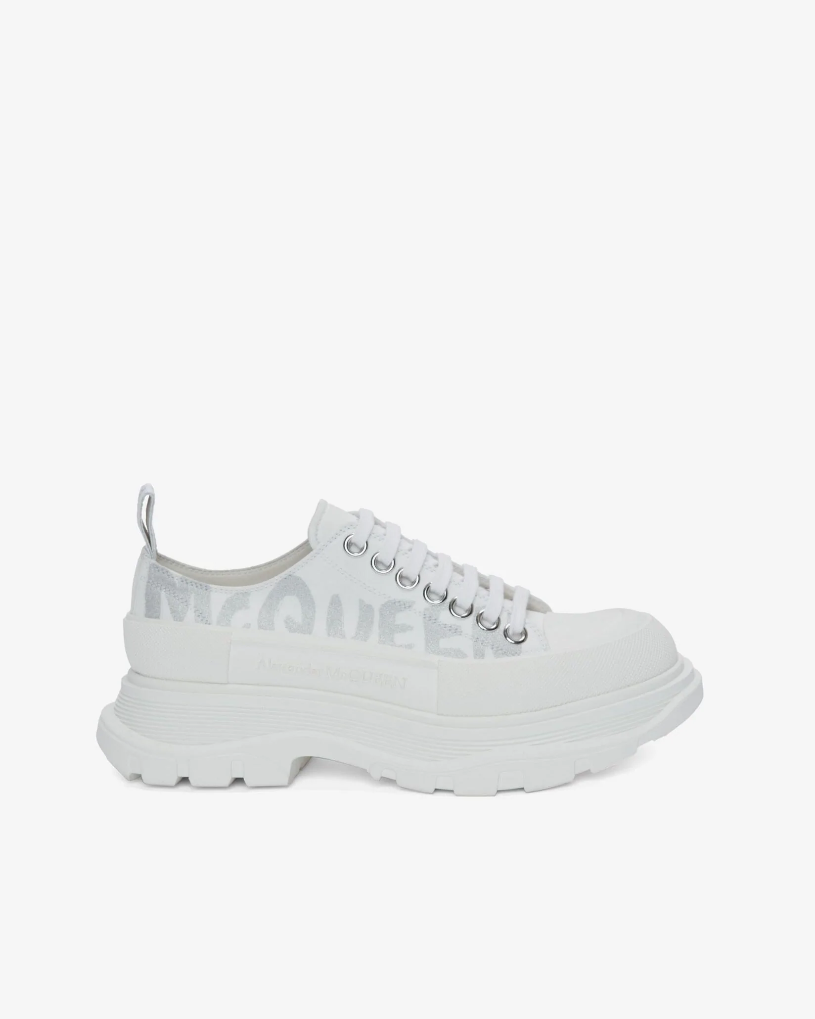 Alexander McQueen Tread Slick Lace Up in White/silver