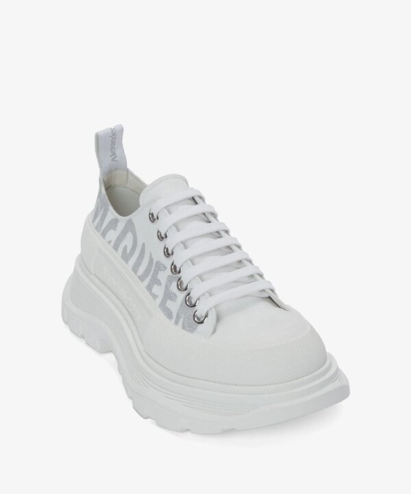 Alexander McQueen Tread Slick Lace Up in White/silver