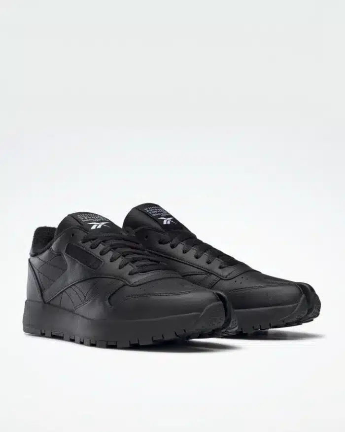 Maison Margiela Classic Leather Tabi Shoes, Black