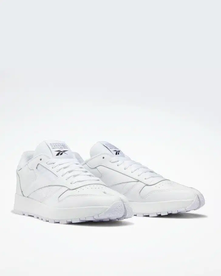 Maison Margiela Classic Leather Tabi Shoes, White