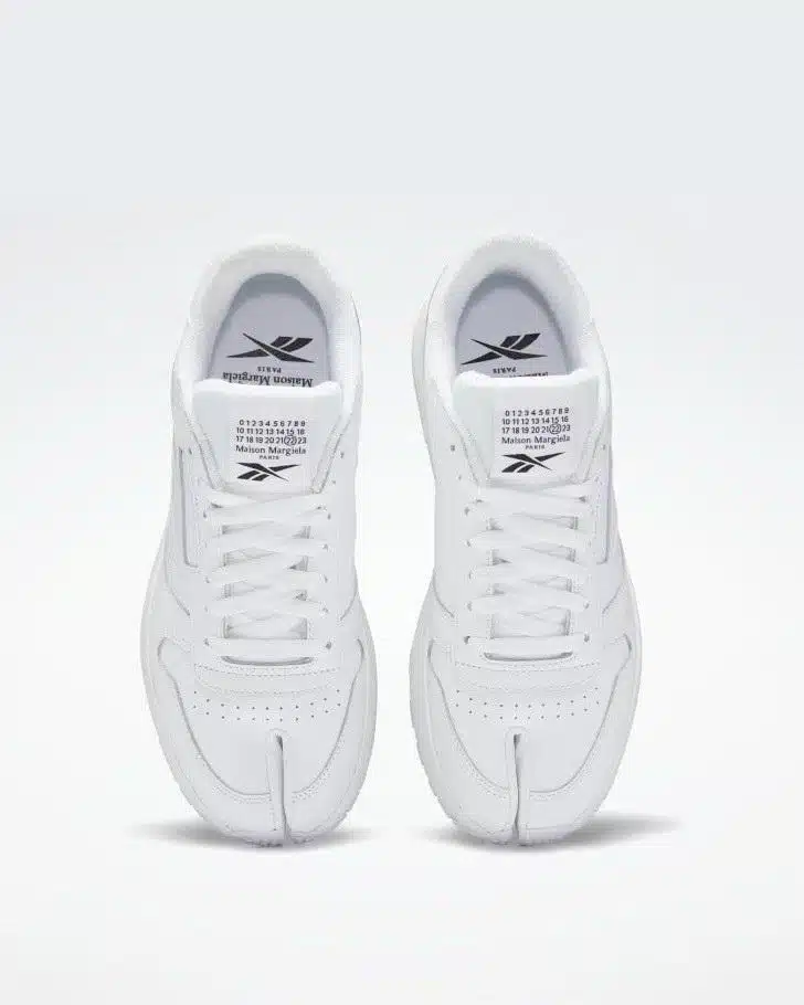 Maison Margiela Classic Leather Tabi Shoes, White