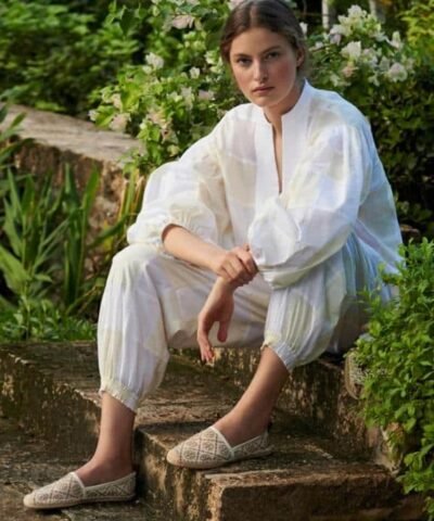 Tory Burch T Monogram Espadrille Flat In Hazel / New Ivory