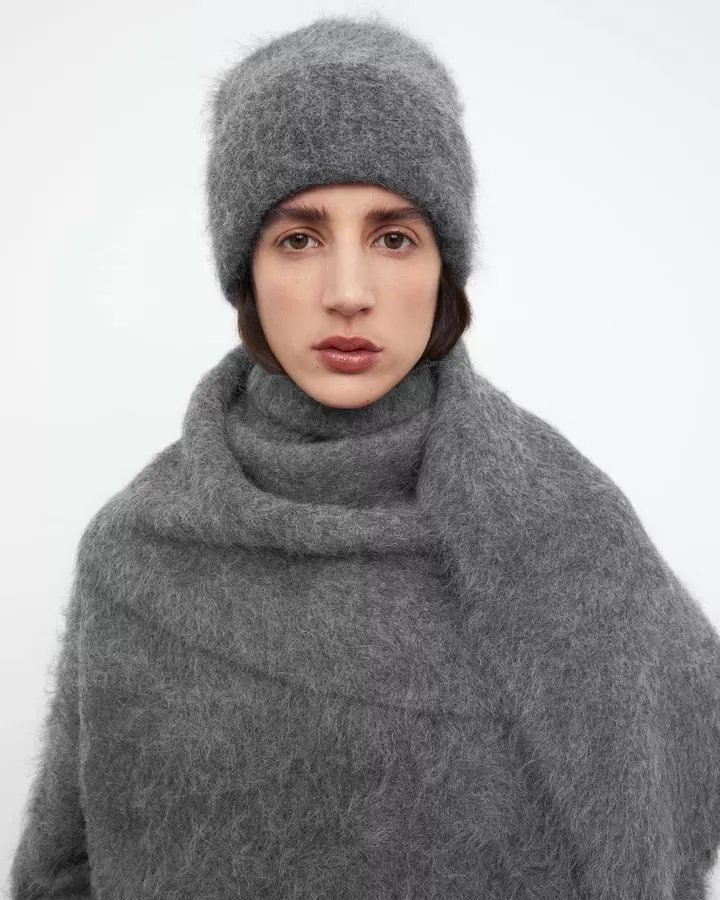 TOTÊME Alpaca Knit Beanie Dark Grey Melange