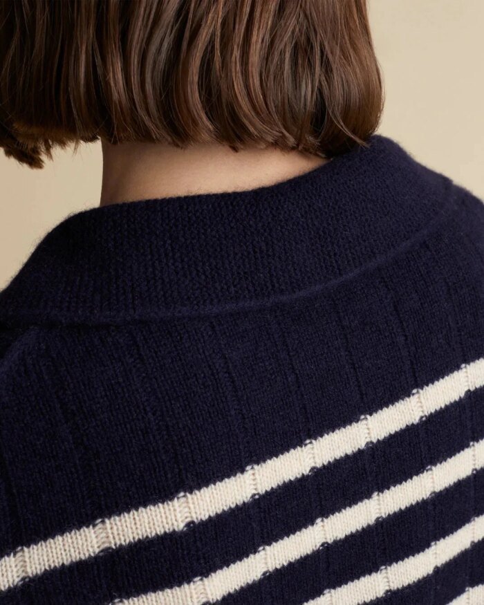 Khaite Navy and Butter Mateo Striped Cashmere Polo Sweater