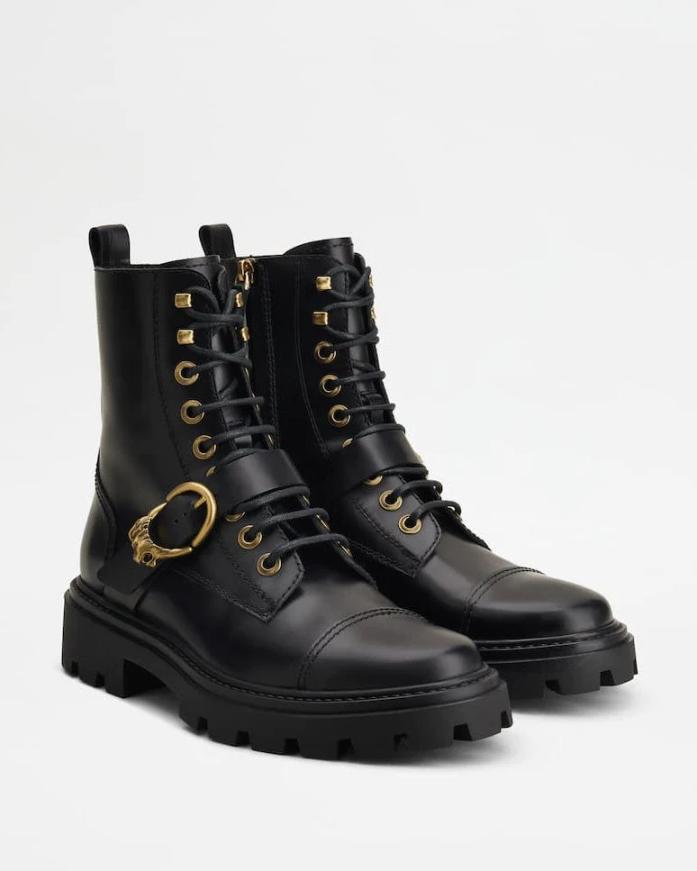 Tod's Combat Boots In Leather - Black
