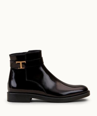 Tod's Timeless Ankle Boots In Leather