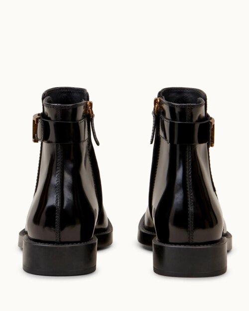 Tod's Timeless Ankle Boots In Leather