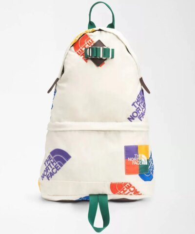 The North Face Unisex Chapter One 25 Liter Day Pack