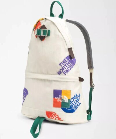 The North Face Unisex Chapter One 25 Liter Day Pack