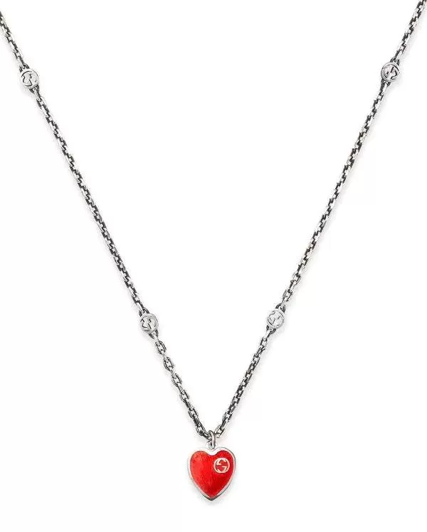 Gucci Necklace with Interlocking G enamel Heart