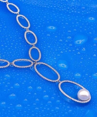 Apm Monaco Paved Necklace Whit Pearl Pendant