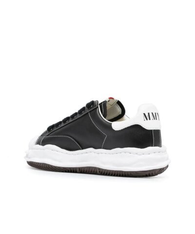 Maison Mihara Yasuhiro Blakey Low-Top Sneakers In Black