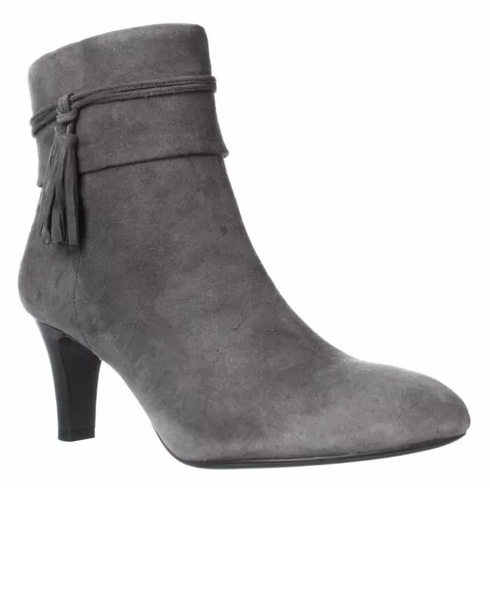 Bandolino Willaria Tassled Booties