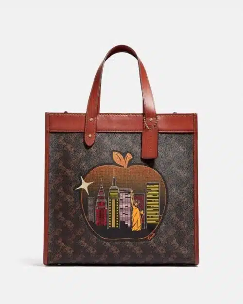 Coach Field Tote In Signature Canvas With Big Apple Skyline