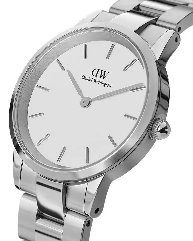 Daniel Wellington Men's Iconic Link 32mm Watch. Silver