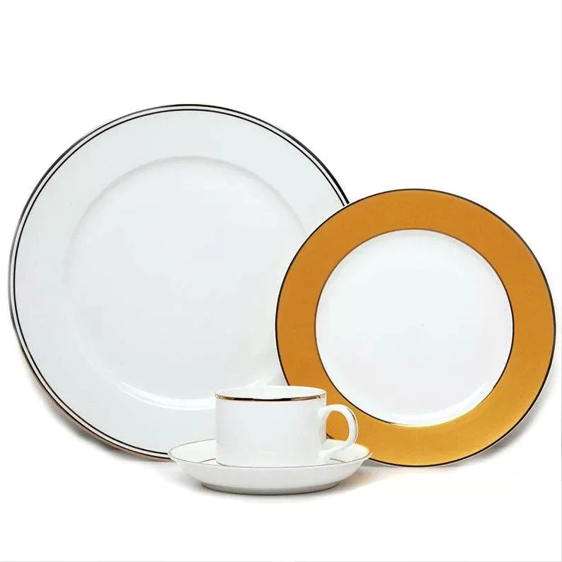 Crown Metro Chic Dinnerware Place Setting