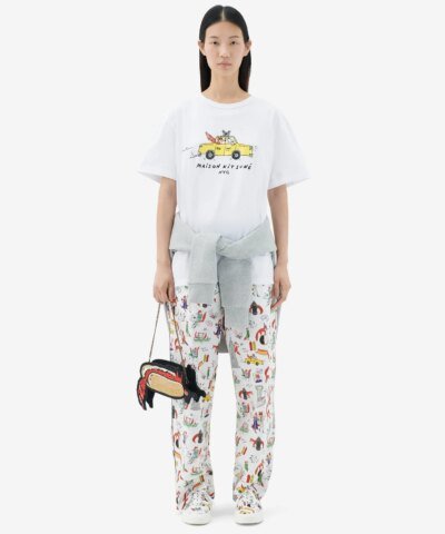 Maison Kitsuné Women's Oly Taxi Fox Classic Tee-Shirt in White
