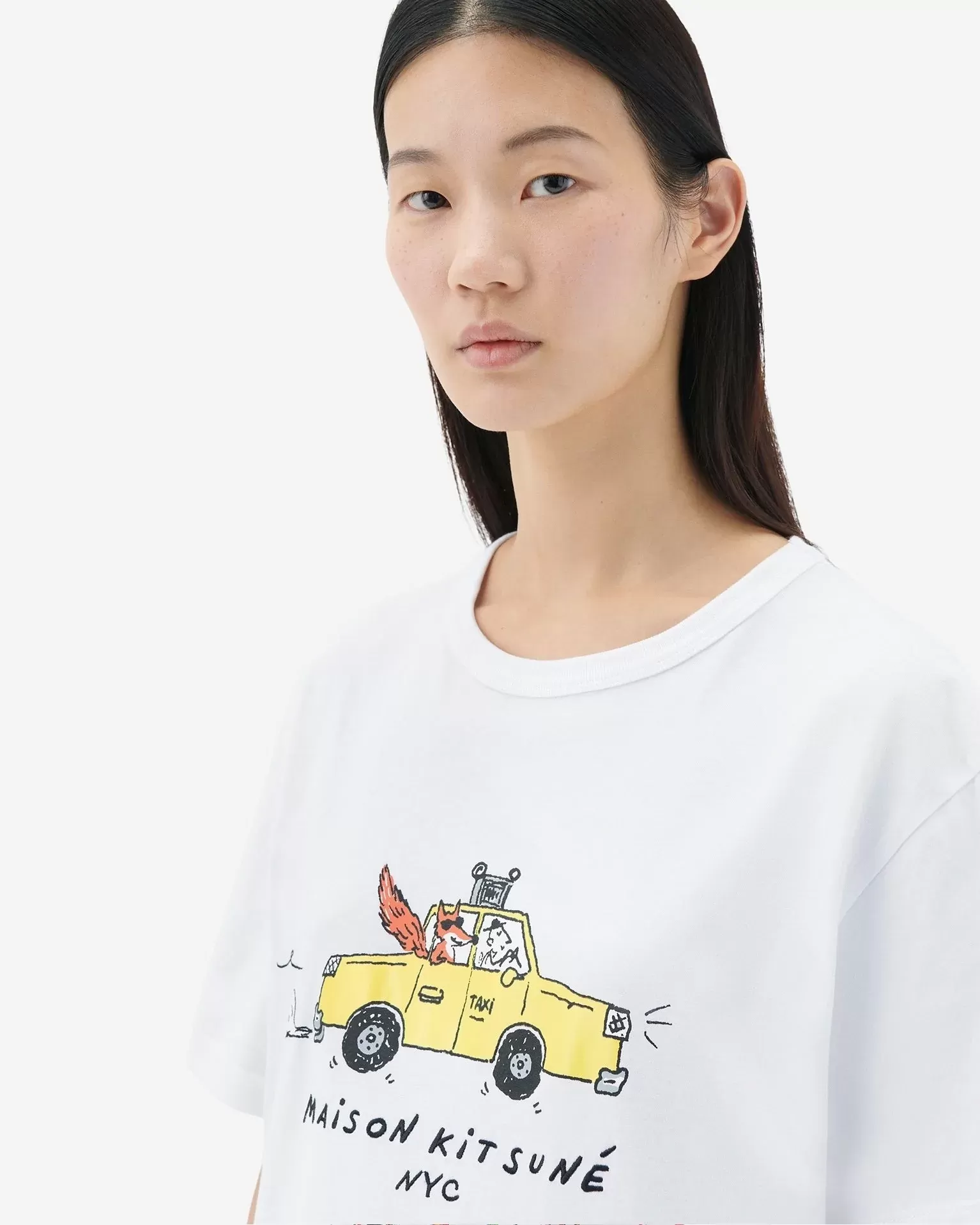 Maison Kitsuné Women's Oly Taxi Fox Classic Tee-Shirt in White