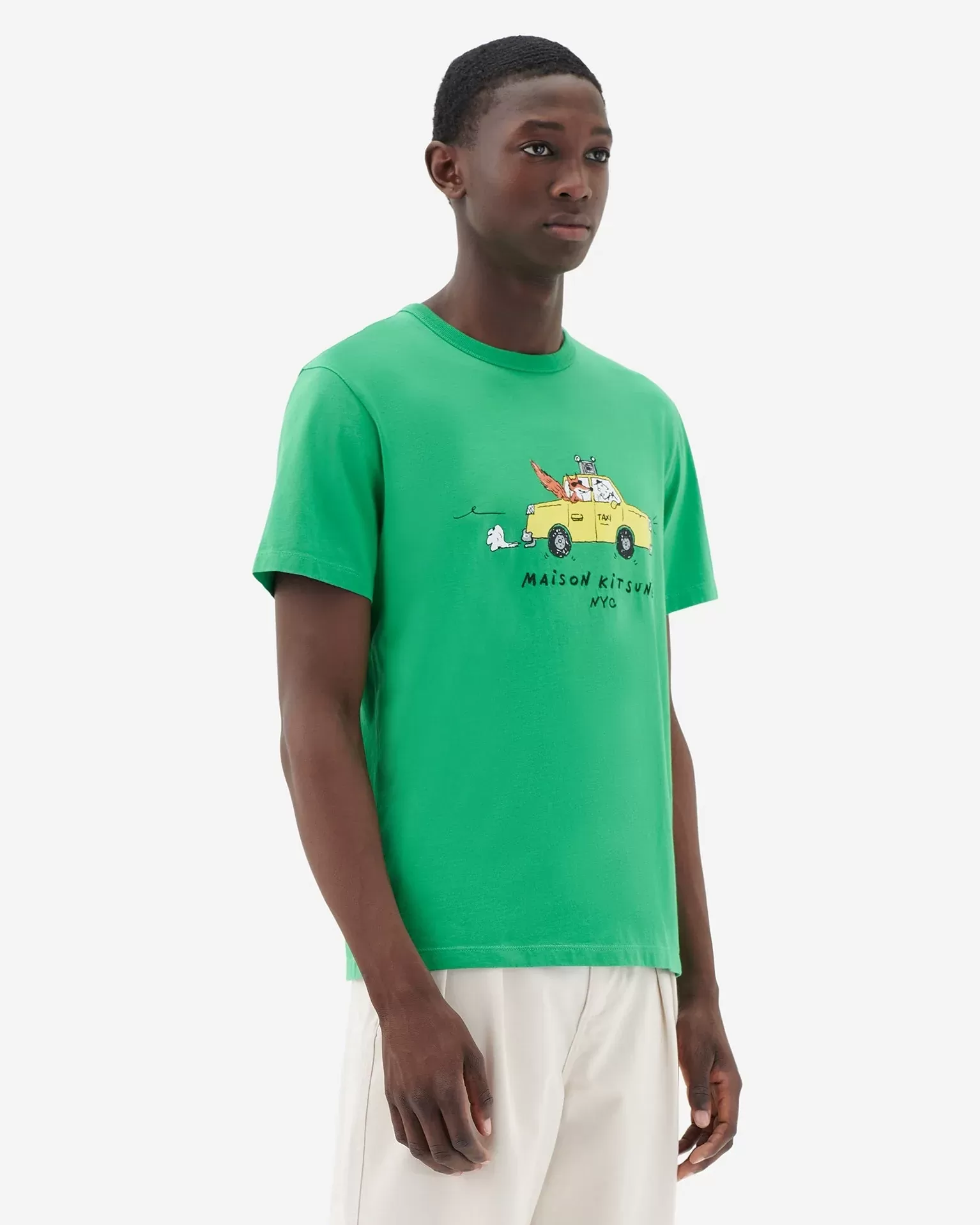 Maison Kitsuné Men's Oly Taxi Fox Classic Tee-Shirt in Green